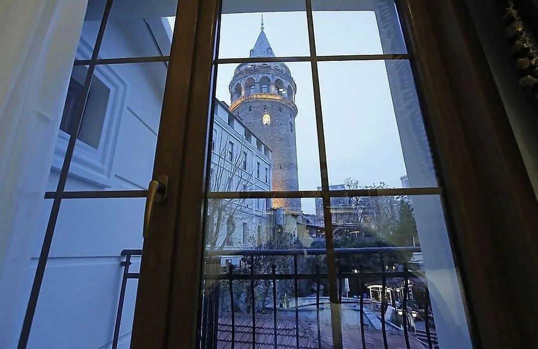 Art Nouveau Galata-1